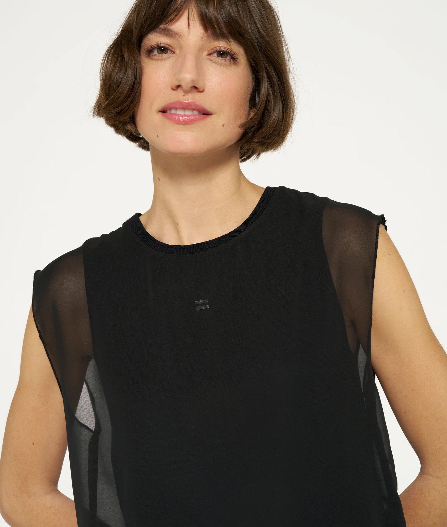 BLUSA DE DOBLE CAPA