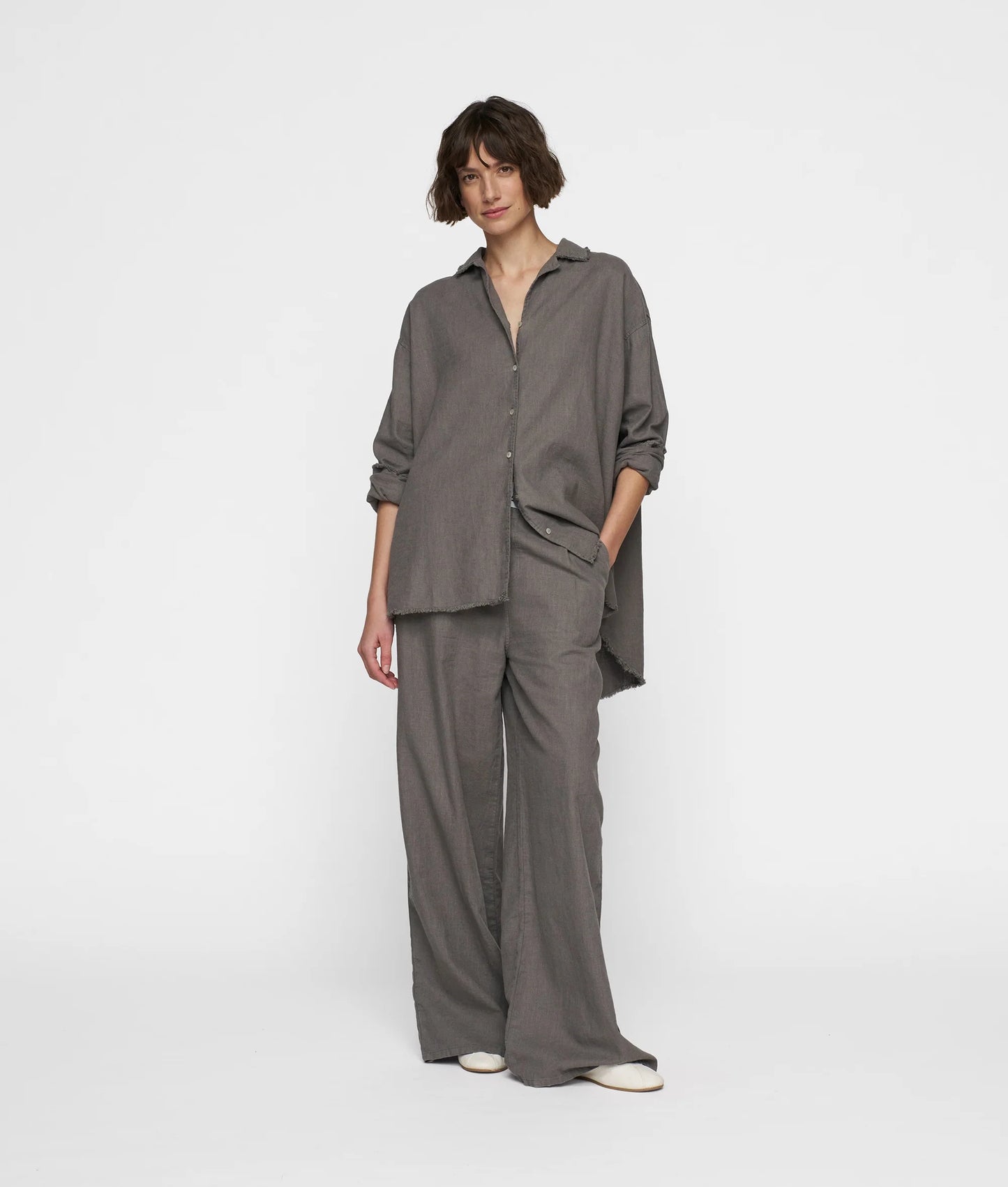 PANTALONES PIERNA ANCHA