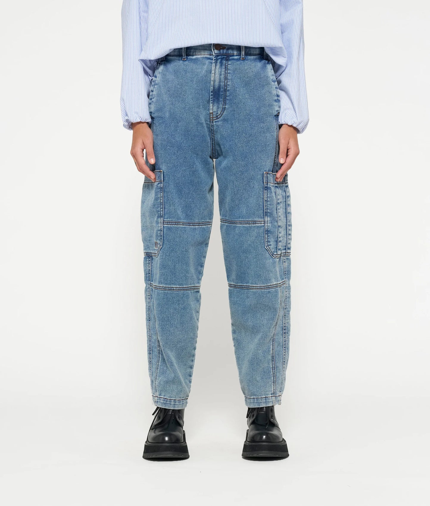 PANTALONES DE MEZCLILLA SUAVES