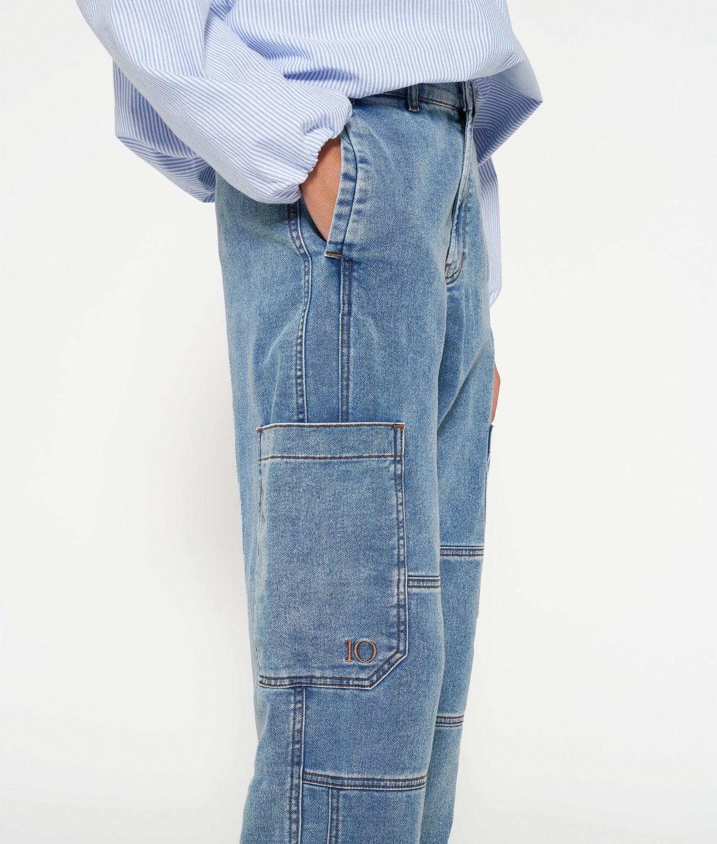 PANTALONES DE MEZCLILLA SUAVES