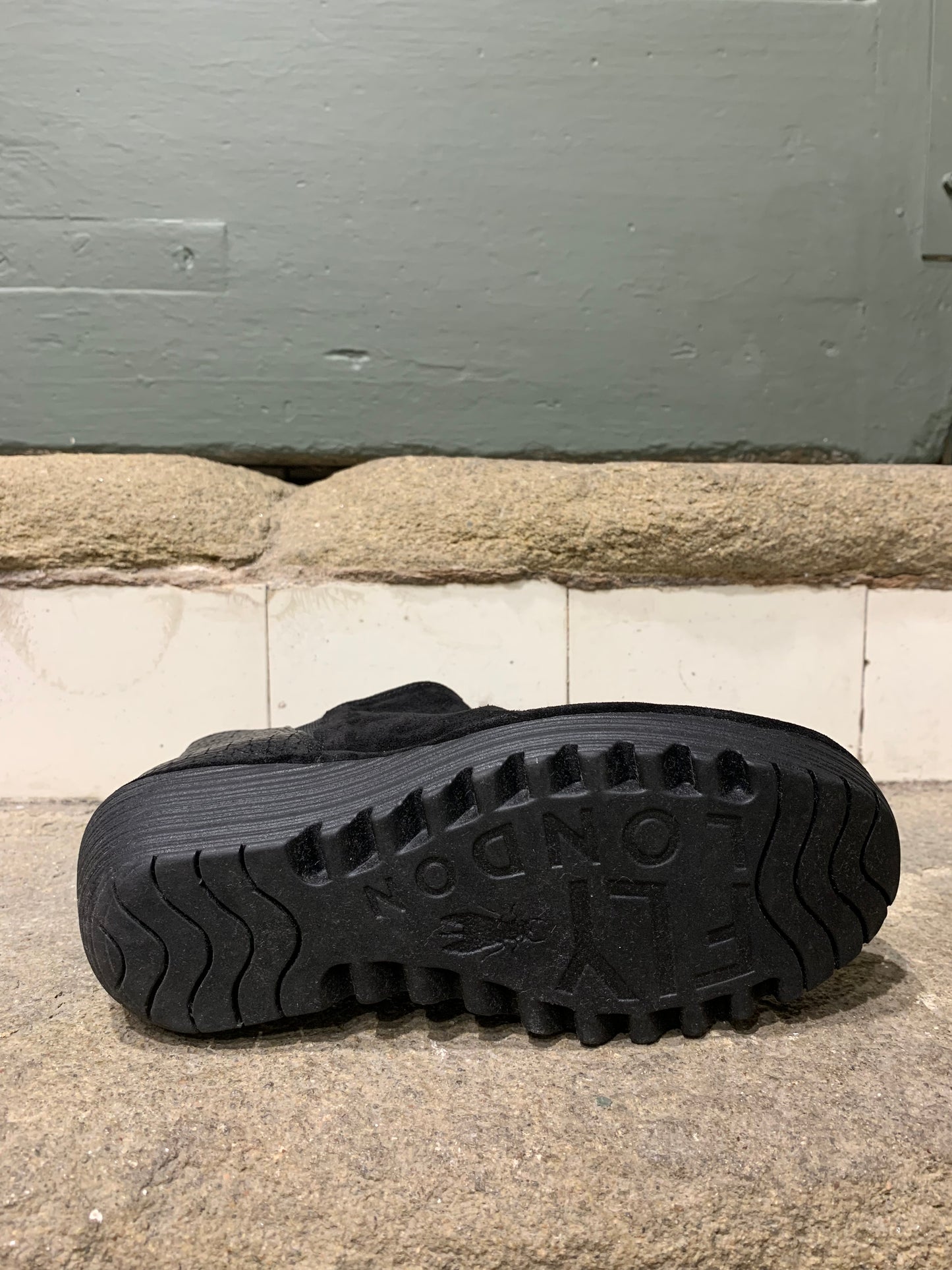 BOTA YAMY266