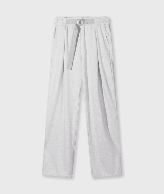 JOGGER con cinturón