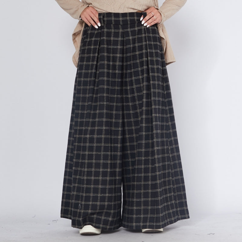 Pantalón ancho