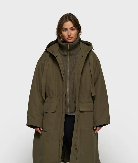 PARKA LARGA