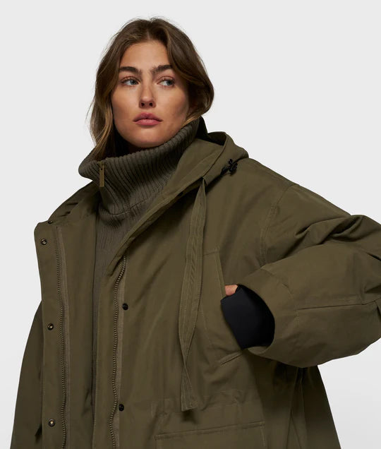 PARKA LARGA