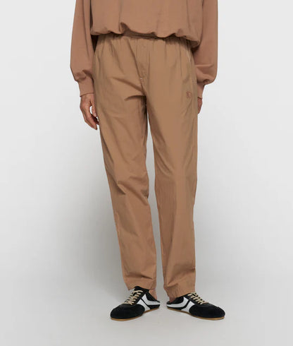 PANTALÓN deportivo