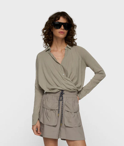 BLUSA cruzada fog