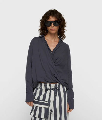 BLUSA cruzada steel blue