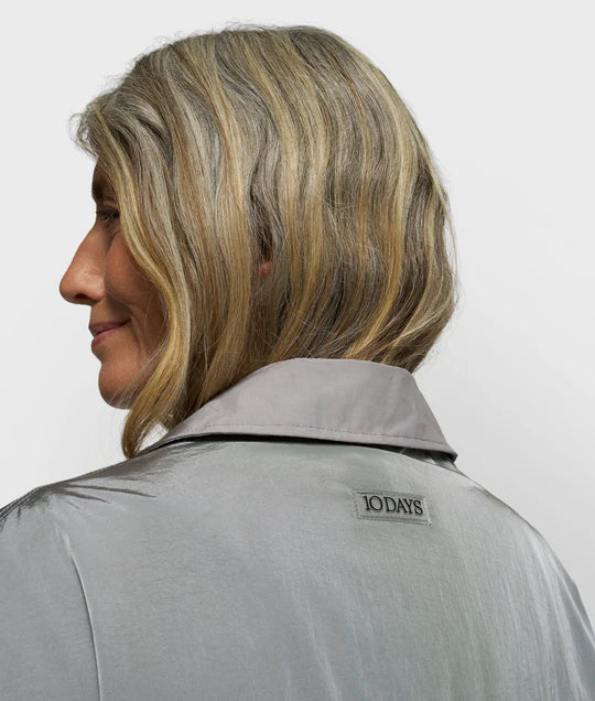 CHAQUETA de camisa larga