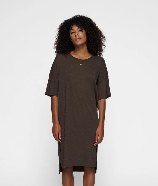 VESTIDO CAMISETA