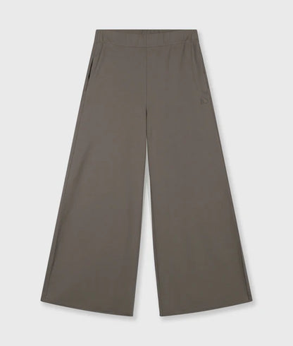 PANTALÓN deportivo