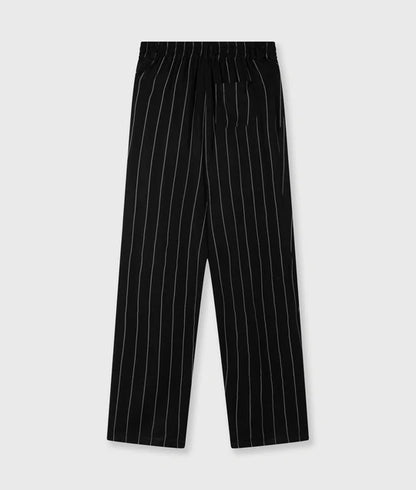 PANTALONES de raya diplomática