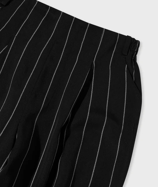PANTALONES de raya diplomática