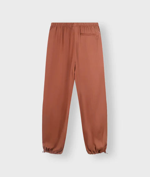 PANTALONES DE SATÉN