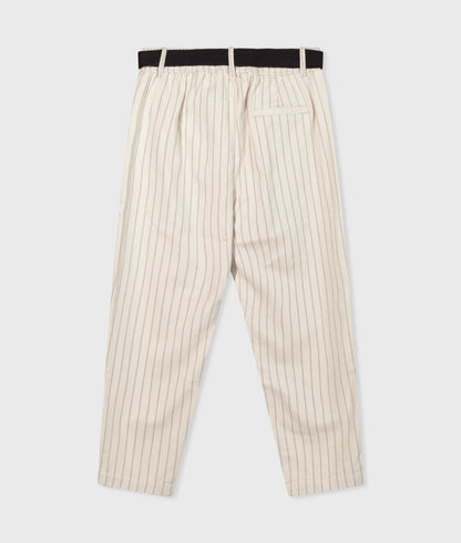 PANTALONES CON CINTURON a rayas