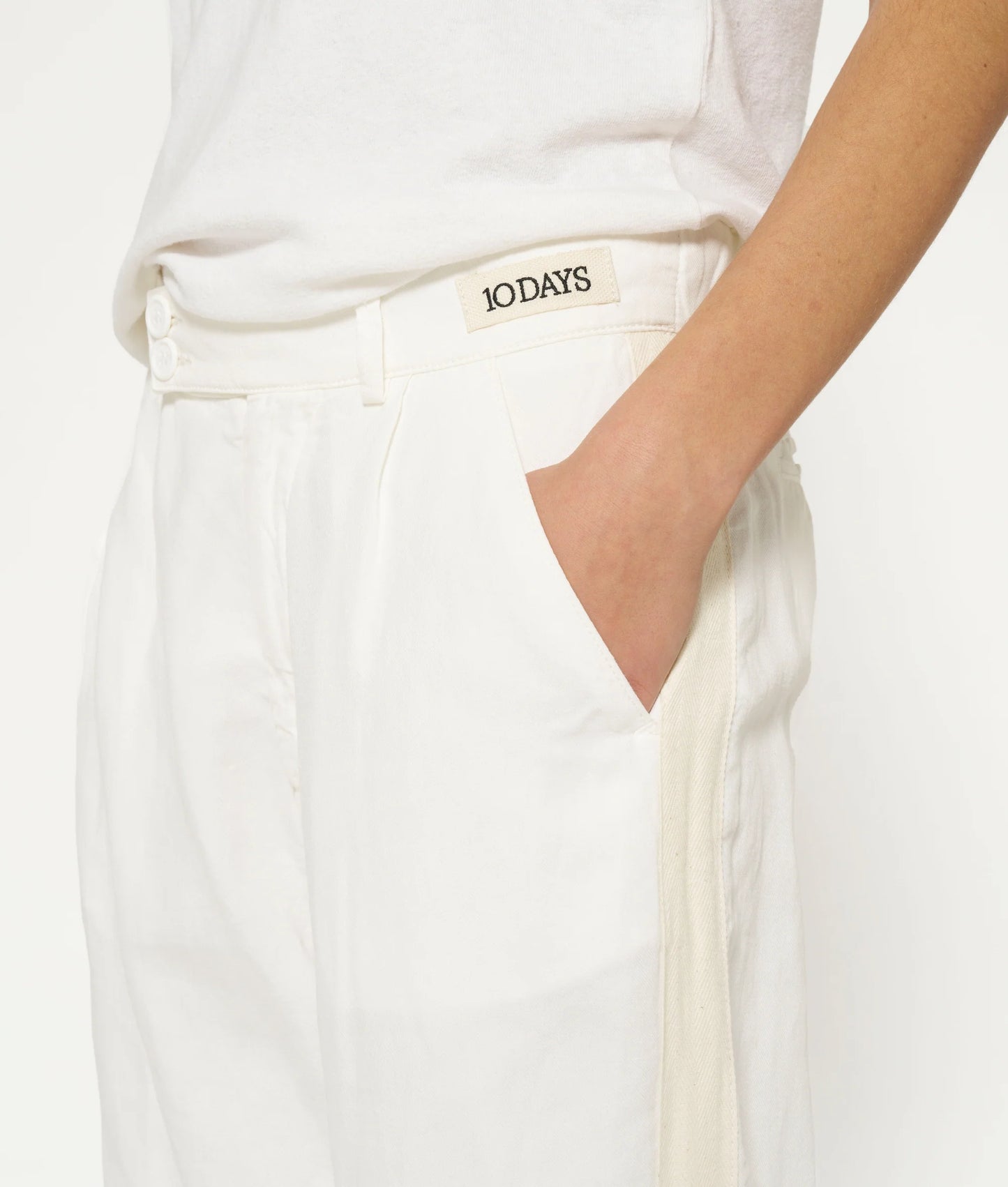 PANTALONES DE SARGA blanco