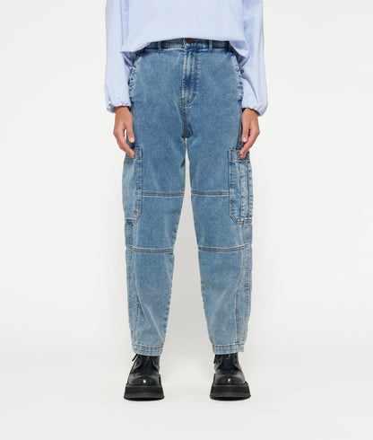 PANTALONES DE MEZCLILLA SUAVES