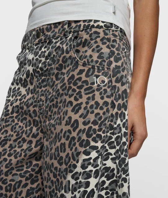 PANTALONES de leopardo