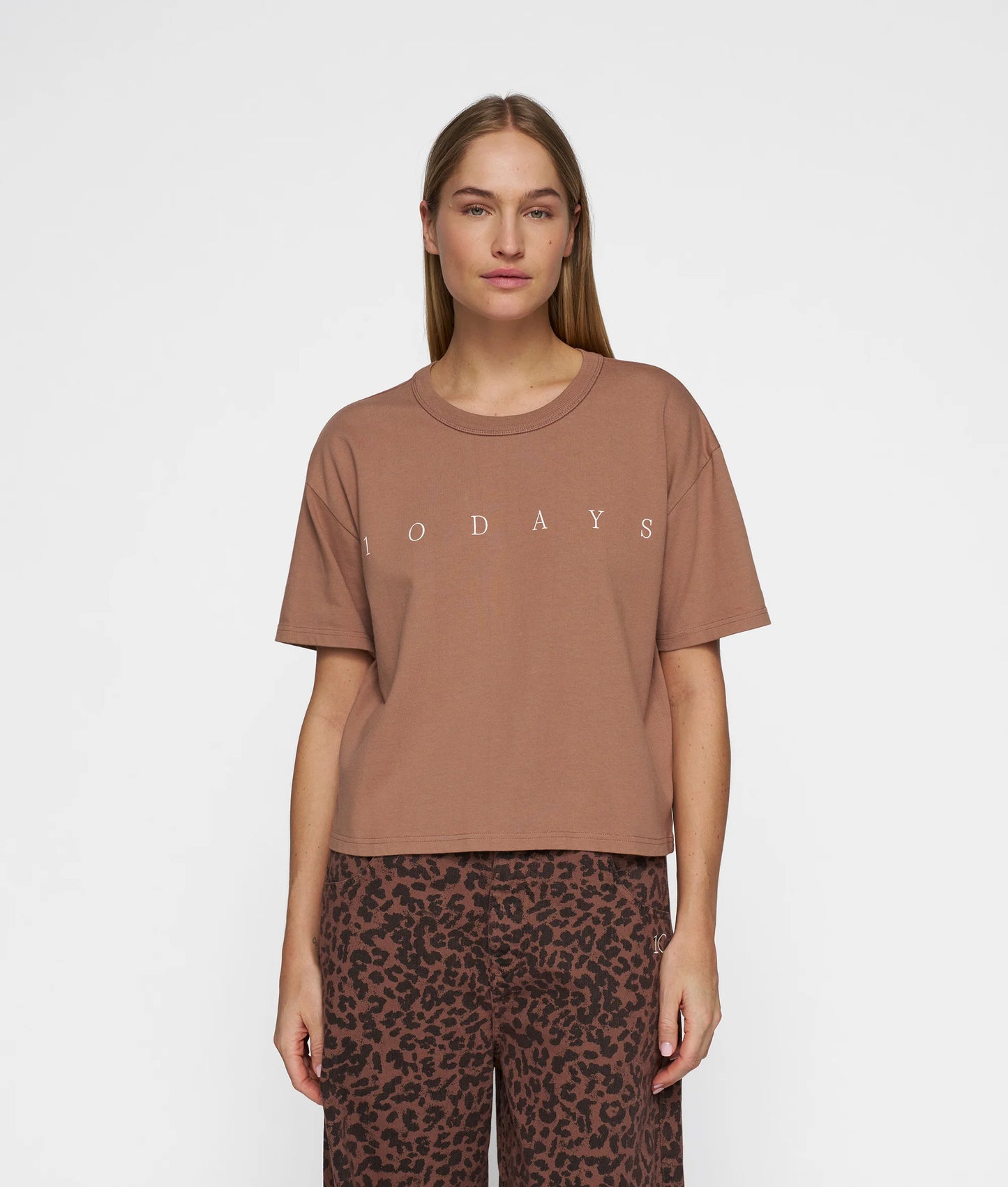 CAMISETA  logotipo