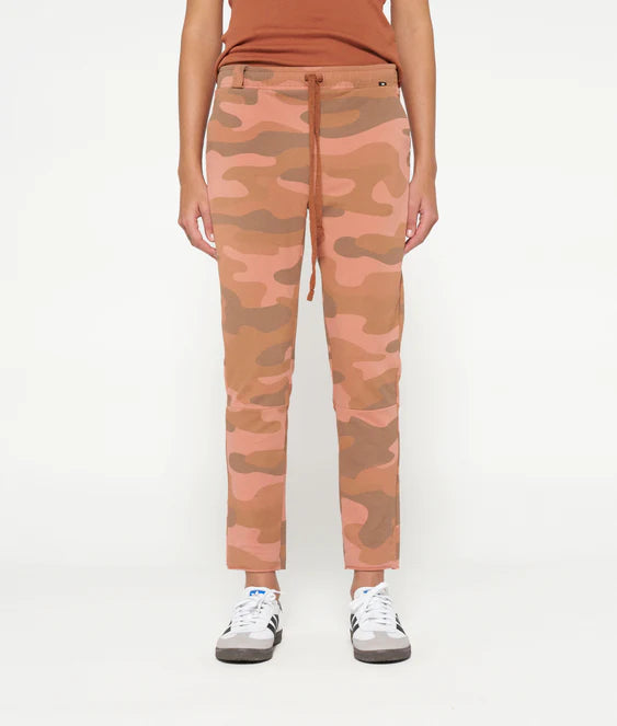 JOGGER CAMUFLAJE  RECORTADO
