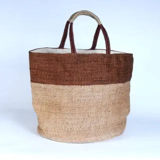 Bolso de yute marrón pequeño