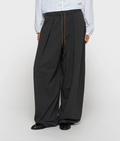 PANTALONES de corte holgado