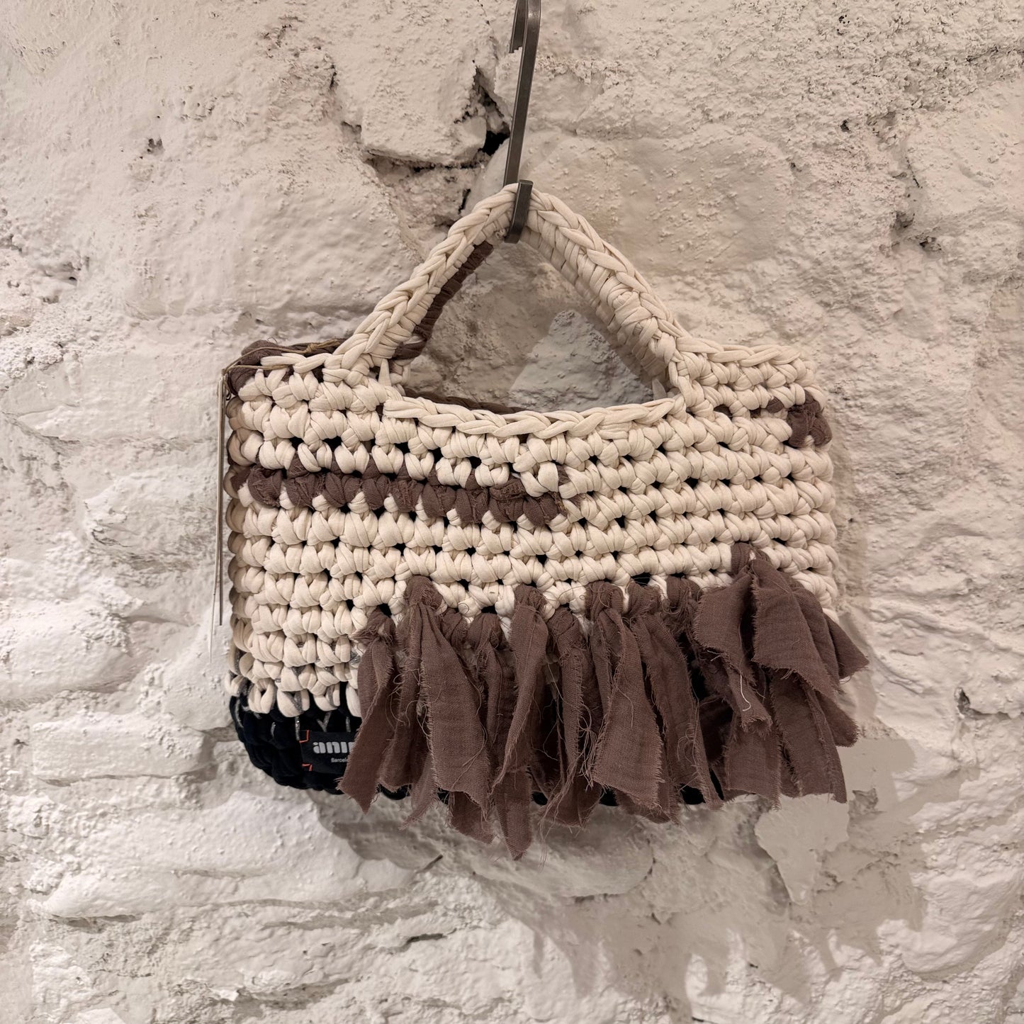 SAC Nus-102