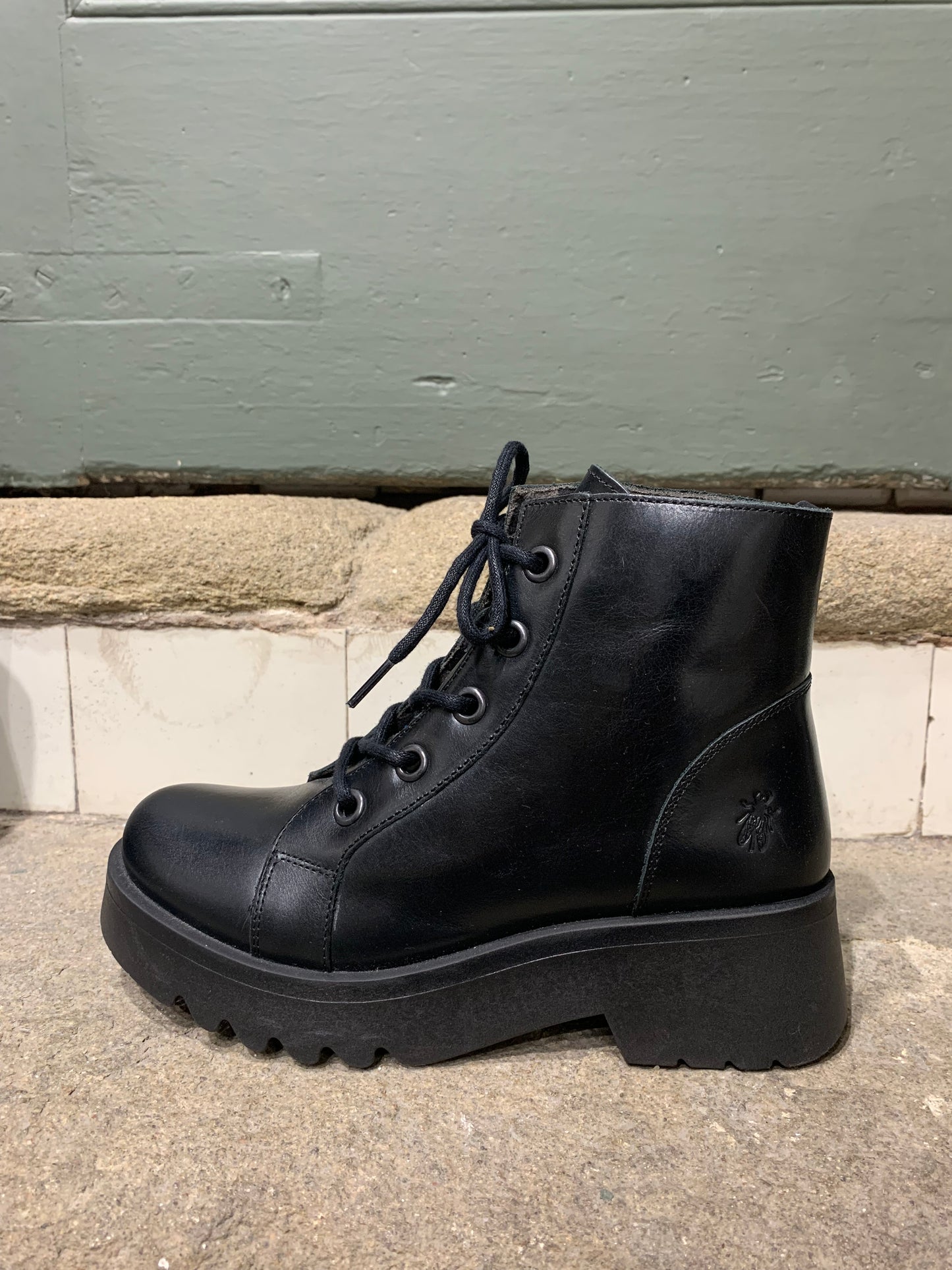BOTA METZ788