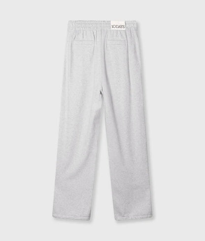 JOGGER con cinturón