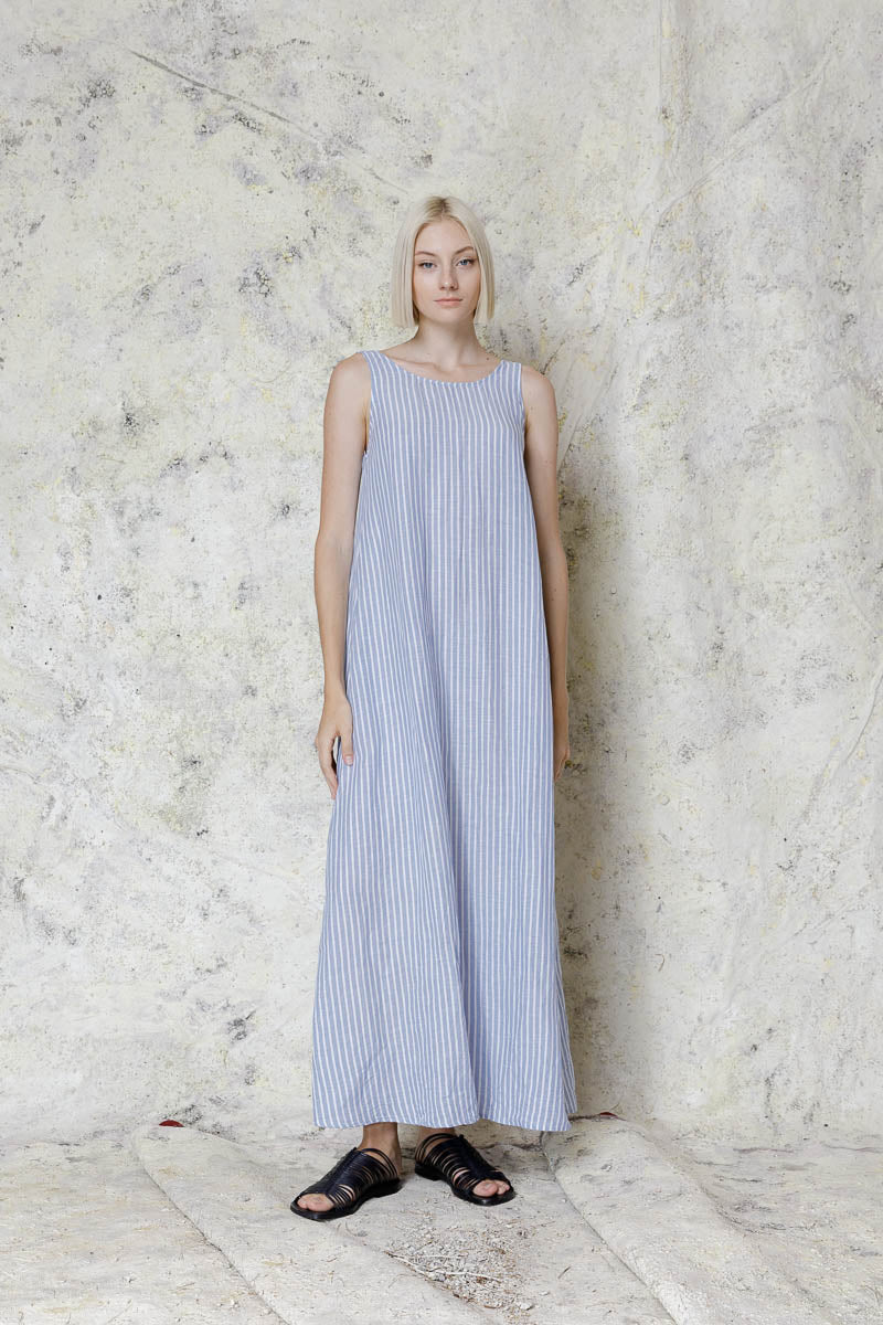 VESTIDO ESCOTE ESPALDA