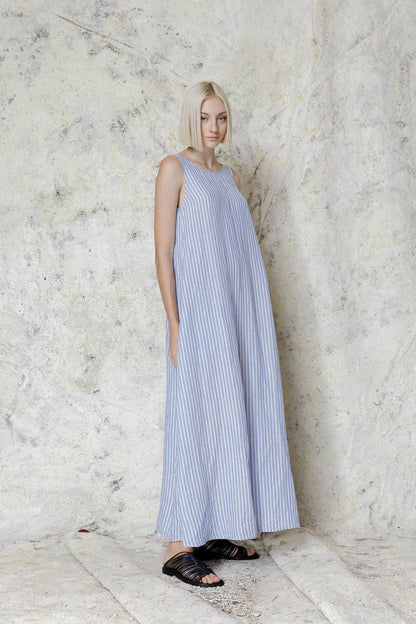 VESTIDO ESCOTE ESPALDA