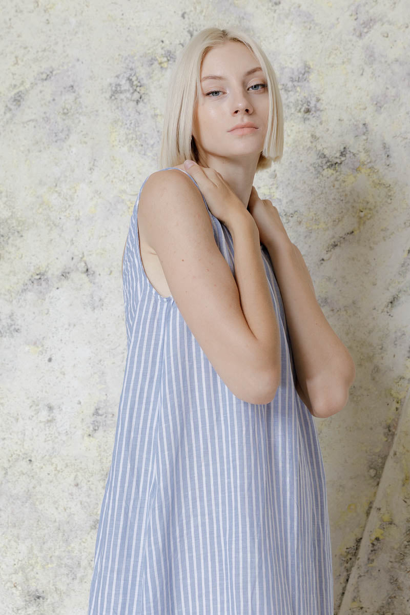 VESTIDO ESCOTE ESPALDA