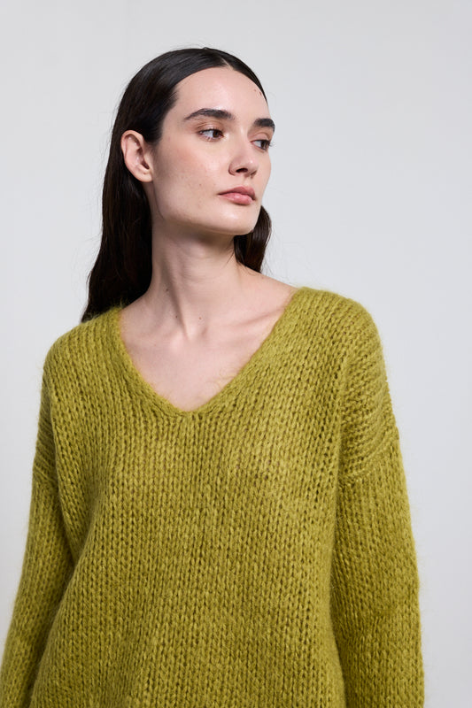 SUÉTER olive