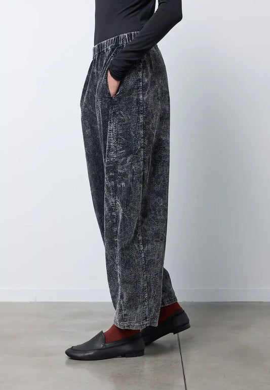 PANTALONES Velluto
