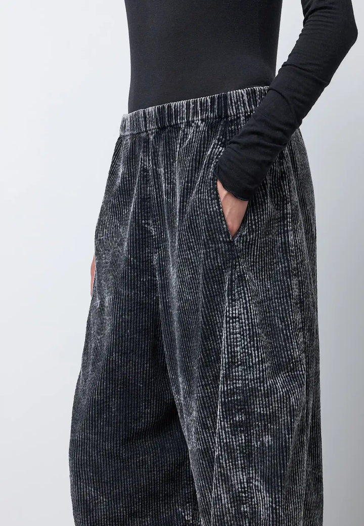 PANTALONES Velluto