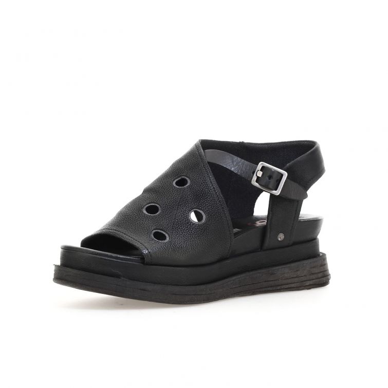 SANDALIAS LARRY