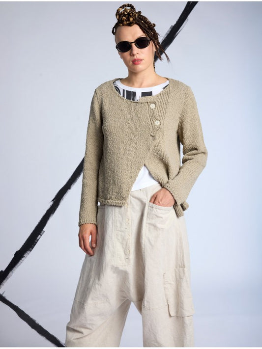 CHAQUETA ASIMÉTRICA
