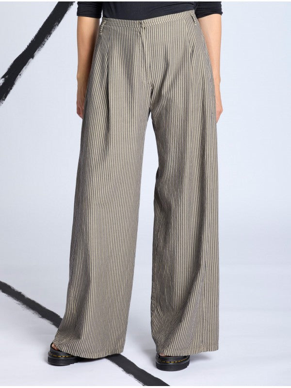 PANTALÓN ANCHO VISCOSA Tostado