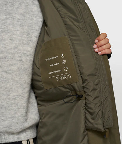 PARKA LARGA